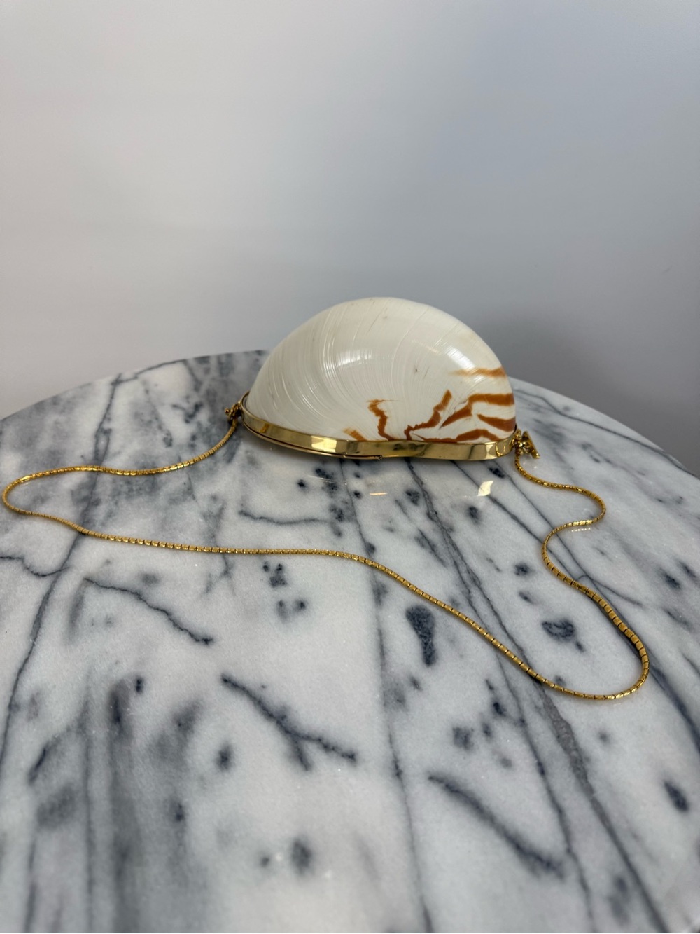 Judith Leiber Minaudiere Vintage Ivory Seashell Handbag w/ Gold Chain - Picture 2 of 7